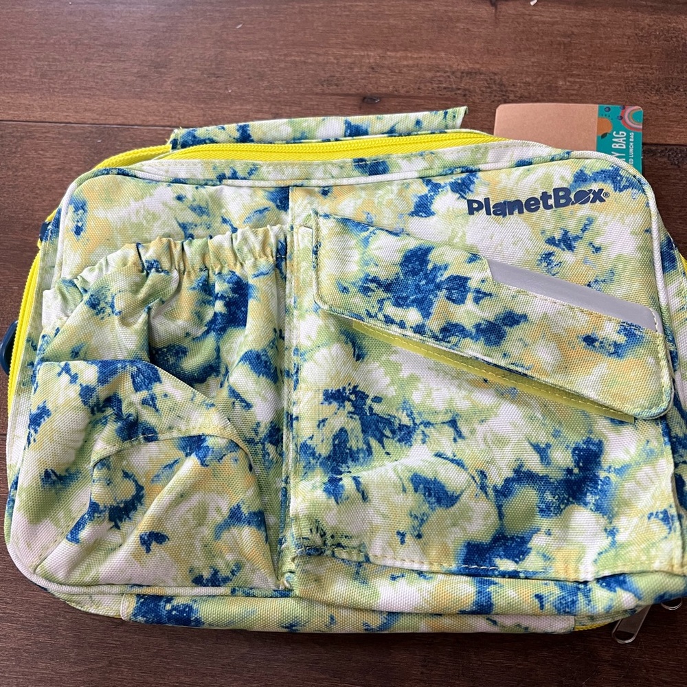 PlanetBox Rover/Launch Carry Bag Snap Pea Tie Dye NWT